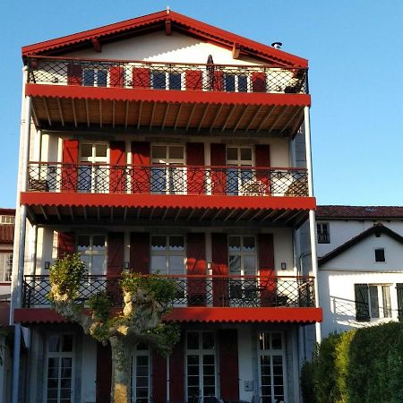 康博莱班Jondoni Laurendi Kanbo公寓式酒店 外观 照片